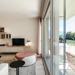 公寓 Casa Sofia - By Myhomeincomo 梅纳焦