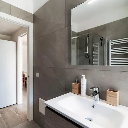 Casa Sofia - By Myhomeincomo Lejlighed Menaggio