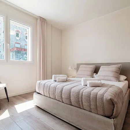 Casa Sofia - By Myhomeincomo דירה