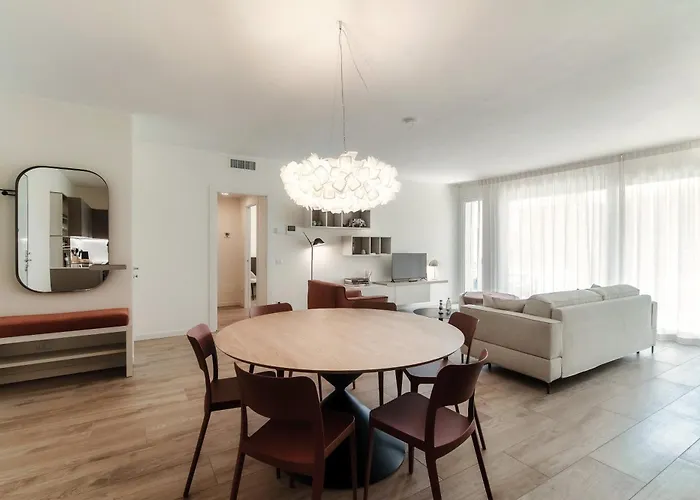 Casa Sofia - By Myhomeincomo Lägenhet