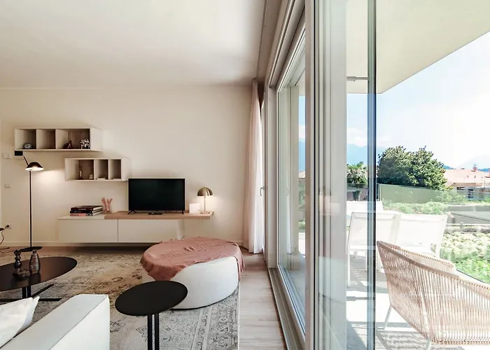 דירה Casa Sofia - By Myhomeincomo מנאג'יו