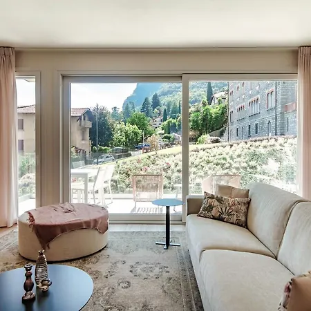 Casa Sofia - By Myhomeincomo 아파트