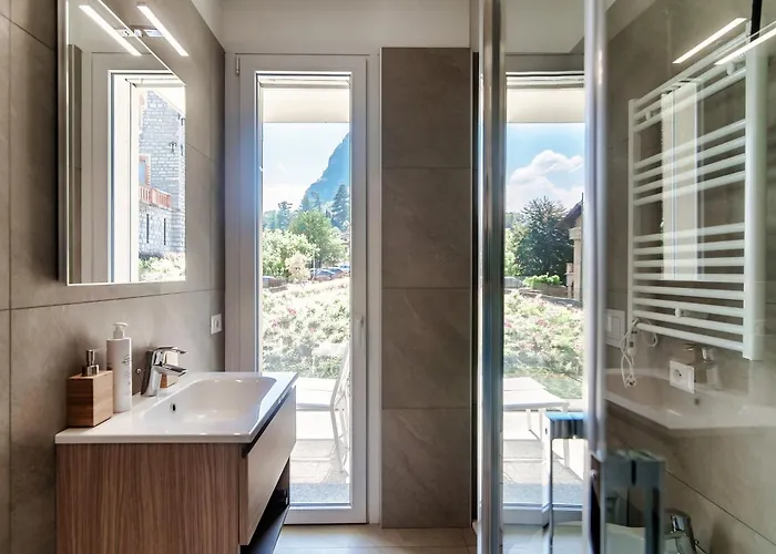 Casa Sofia - By Myhomeincomo ميناجيو